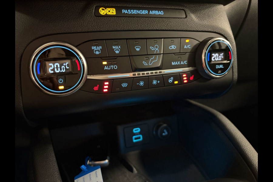 Ford Kuga 1.5 EcoBoost 150PK Titanium X*Stoelverwarming*Camera*Led*PDC*Navi*