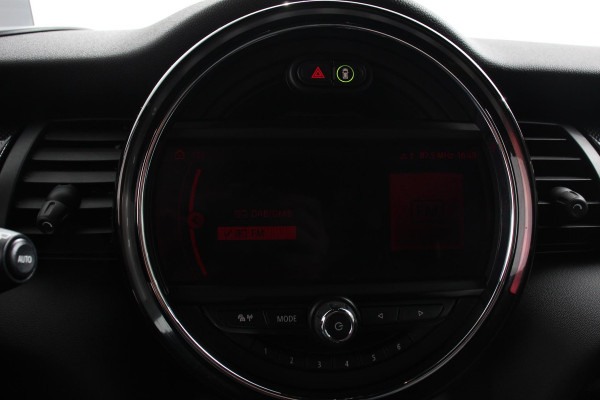 MINI Cooper Electric Charged 33 kWh | Leder | Climate Control | Cruise Control | Navigatie | Camera | Head up | Harman Kardon