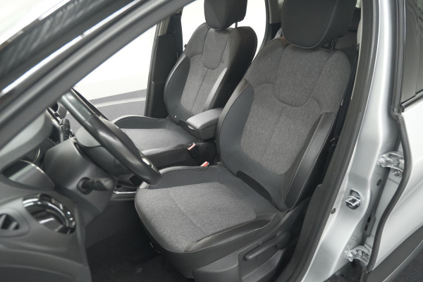 Renault Captur TCe 150 EDC Intens | Trekhaak | Navigatie | Parkeersensoren