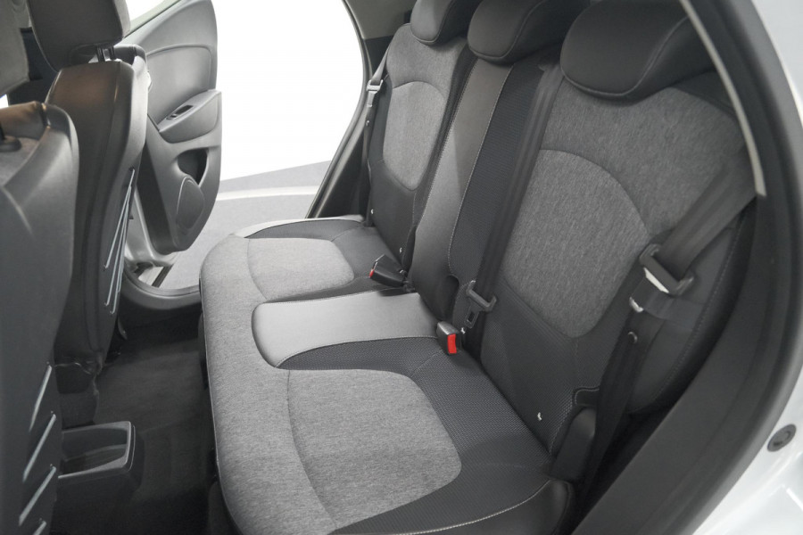 Renault Captur TCe 150 EDC Intens | Trekhaak | Navigatie | Parkeersensoren