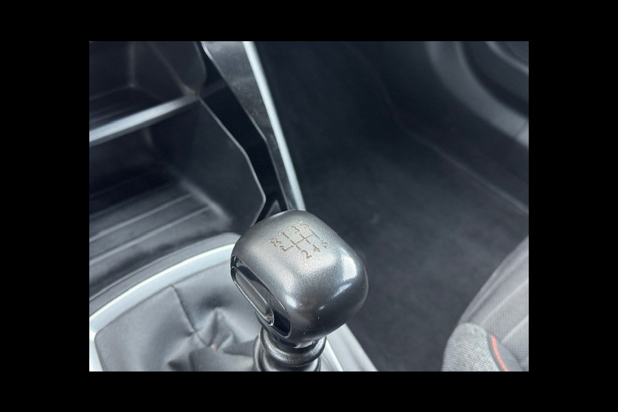 Peugeot 2008 1.5 BlueHDi Blue Active - inc.BTW -Trekhaak-LED