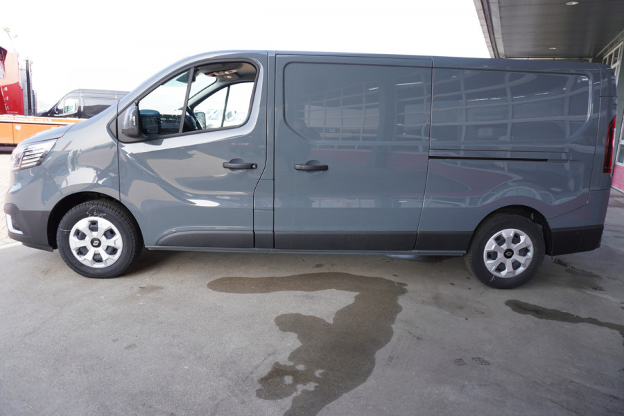 Renault Trafic 2.0 Blue dCi 130PK L2H1 Advance Schuifdeur links + rechts nr. V058 | Airco | Cruise | Navigatie | Camera | All season