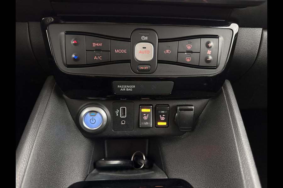 Nissan Leaf N-Connecta 40 kWh {SOH-90%} Aut. *HEAT-PUMP | ADAPTIVE-CRUISE | NAVI-FULLMAP | TOPVIEW | KEYLESS | BLINDSPOT |  DIGI-COCKPIT | HEATED-COMFORTSEATS | DAB | PRIVACYGLASS | ECC | PDC | CARPLAY | 17"ALU*