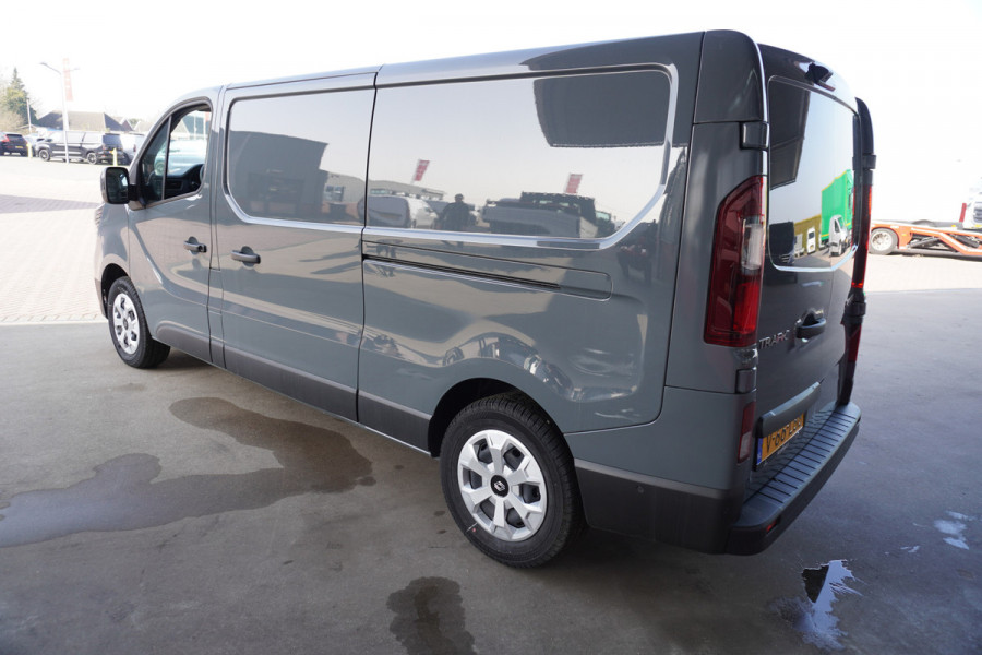 Renault Trafic 2.0 Blue dCi 130PK L2H1 Advance Schuifdeur links + rechts nr. V057 | Airco | Cruise | Navigatie | Camera