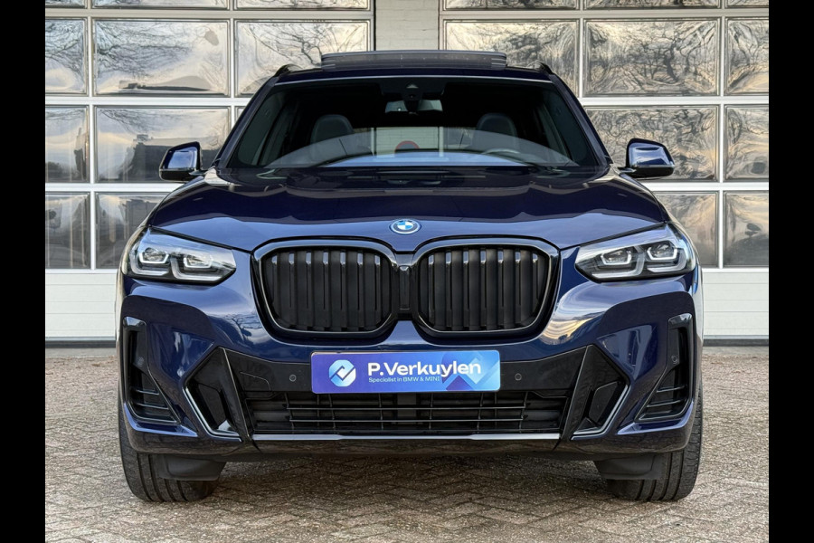 BMW X3 xDrive30e M SPORT | PANORAMA | TREKHAAK | HEAD UP | 21" LM VELGEN | SIDE ASSIST |