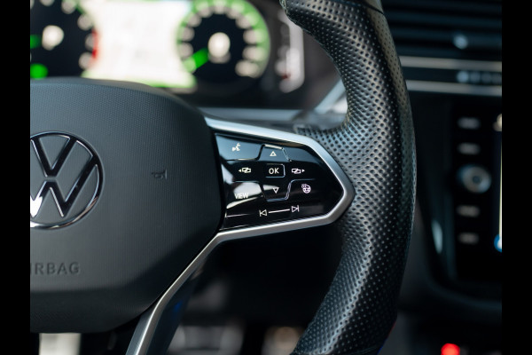 Volkswagen Tiguan 1.5 TSI R-Line Business+ | Keyless | Camera | Elk-A-klep | IQ light | Prijs Rijklaar!!