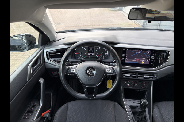 Volkswagen Polo 1.0 TSi 95pk Comfortline 5-drs. CAMERA/NAVI/CARPLAY/ADAPT.CRUISE/15INCH