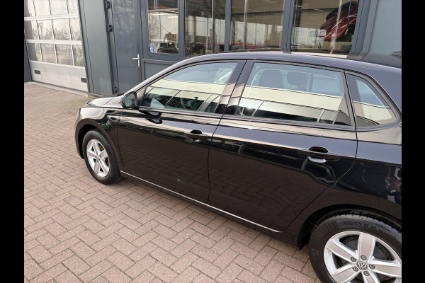 Volkswagen Polo 1.0 TSi 95pk Comfortline 5-drs. CAMERA/NAVI/CARPLAY/ADAPT.CRUISE/15INCH