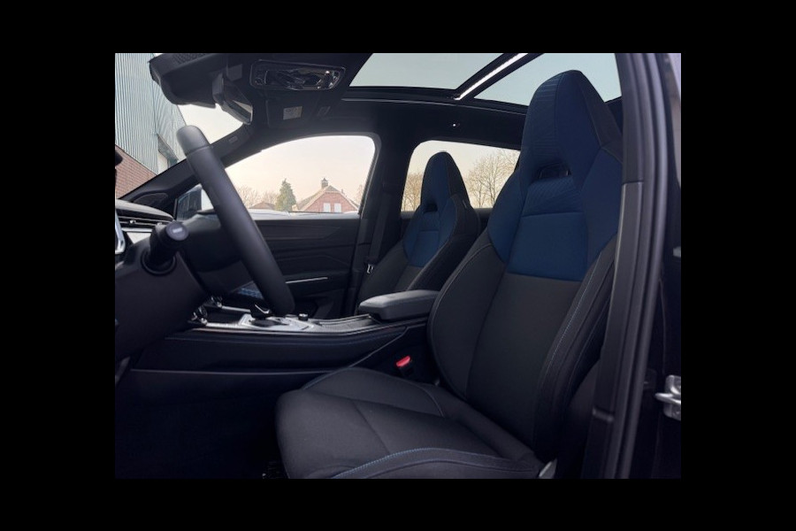 Lynk & Co 01 1.5 SOH 99,63% - Trekhaak - 360° - Panorama dak