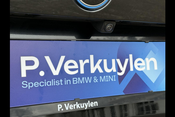 BMW 3 Serie Touring 330e M SPORT LCI | DRIVING PROFF. | TREKHAAK | CAMERA | LEDER |