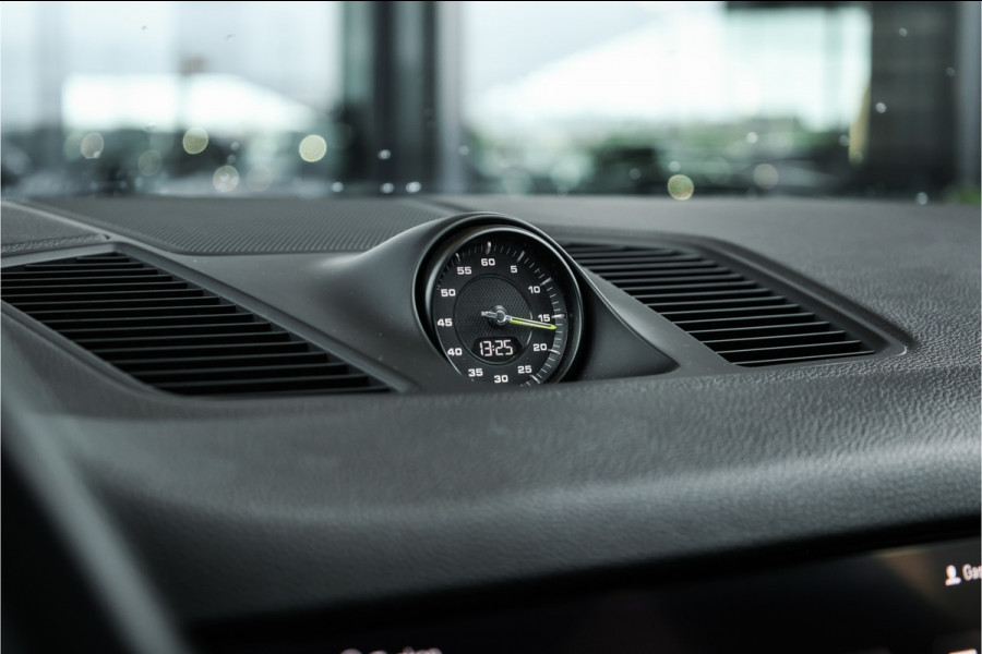 Porsche Cayenne Coupé 3.0 E-Hybrid - Sport Chrono + | Panorama | Stoelverwarming | Camera