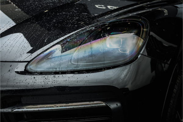 Porsche Cayenne Coupé 3.0 E-Hybrid - Sport Chrono + | Panorama | Stoelverwarming | Camera
