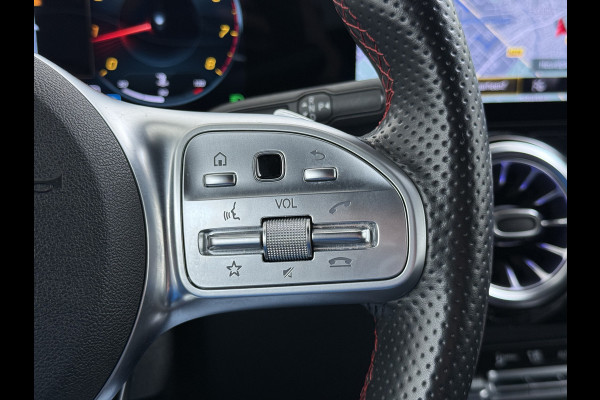 Mercedes-Benz GLA 180 AMG line | Night Sfeer Camera