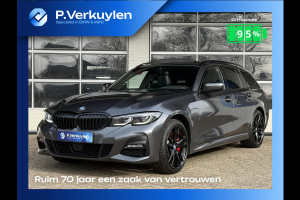 BMW 3 Serie Touring 330e xDrive M SPORT | PANORAMA | SPORTREMMEN | HEAD UP | 19 INCH | ADAPT. ONDERSTEL |