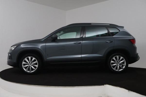 Seat Ateca 1.5 TSI Style Business Intense (PANORAMADAK, TREKHAAK WEGKLAPBAAR, CARPLAY, ACHTERUITRIJCAMERA, CRUISE ADAPTIEF)