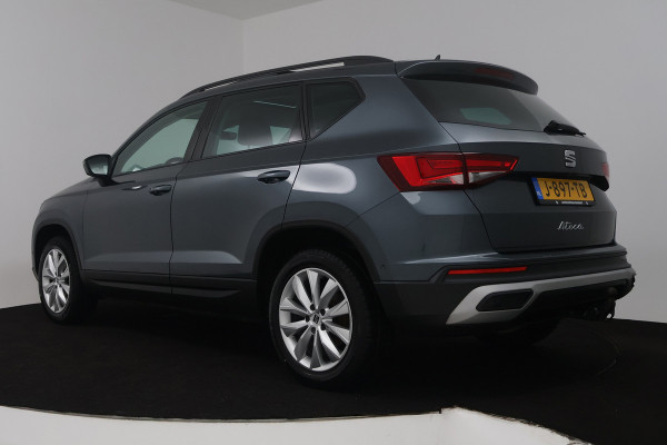 Seat Ateca 1.5 TSI Style Business Intense (PANORAMADAK, TREKHAAK WEGKLAPBAAR, CARPLAY, ACHTERUITRIJCAMERA, CRUISE ADAPTIEF)