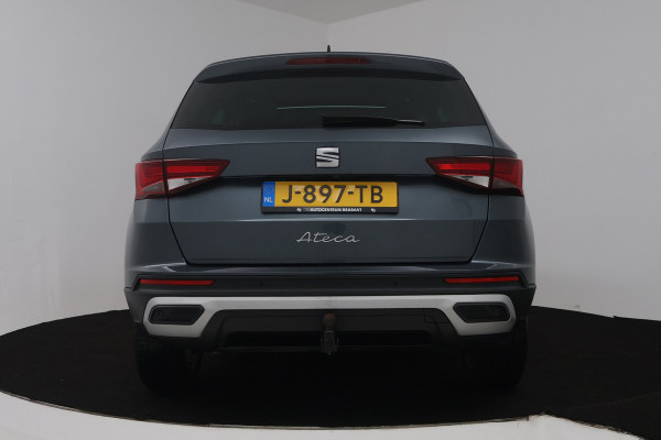 Seat Ateca 1.5 TSI Style Business Intense (PANORAMADAK, TREKHAAK WEGKLAPBAAR, CARPLAY, ACHTERUITRIJCAMERA, CRUISE ADAPTIEF)