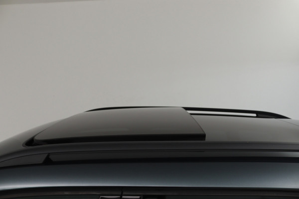 Seat Ateca 1.5 TSI Style Business Intense (PANORAMADAK, TREKHAAK WEGKLAPBAAR, CARPLAY, ACHTERUITRIJCAMERA, CRUISE ADAPTIEF)