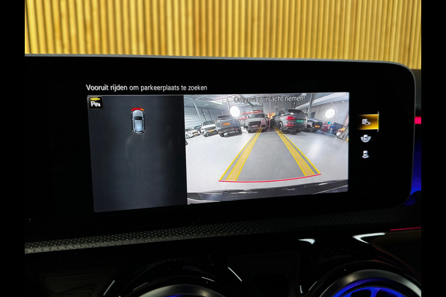 Mercedes-Benz A-Klasse 180 Business Solution AMG PANO|