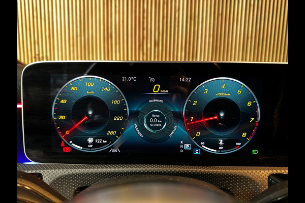 Mercedes-Benz A-Klasse 180 Business Solution AMG PANO|