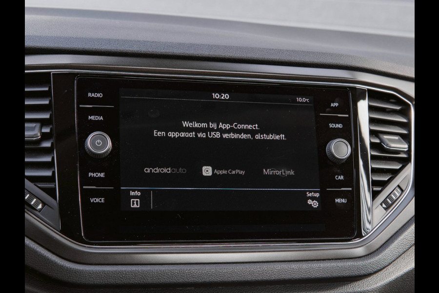 Volkswagen T-Roc 1.0 TSI Style Business PDC|Trekhaak|Carplay|DAB|Cruise