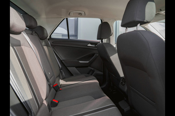 Volkswagen T-Roc 1.0 TSI Style Business PDC|Trekhaak|Carplay|DAB|Cruise