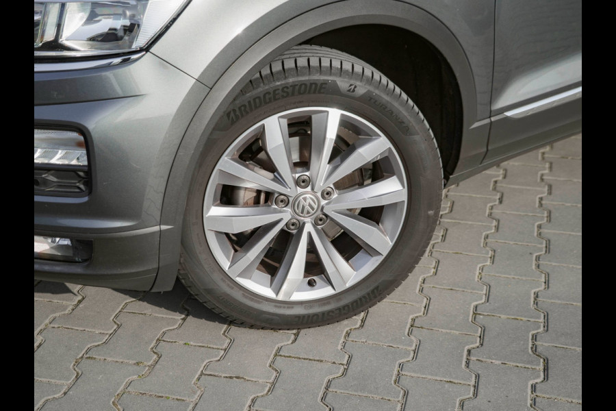 Volkswagen T-Roc 1.0 TSI Style Business PDC|Trekhaak|Carplay|DAB|Cruise