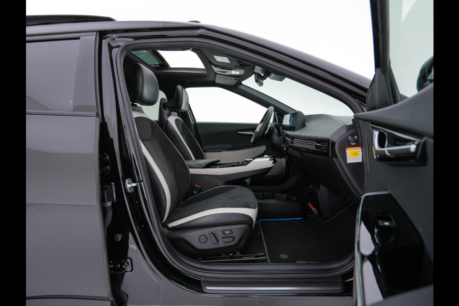 Kia Ev6 GT-Line 77.4 kWh (3-Fase-11kW) {SOH-100%} (INCL-BTW) Aut. *HEATPUMP | PANO | HEAD-UP | LEATHER-ALCANTARA | ADAPTIVE-CRUISE | DIGI-COCKPIT | MERIDIAN-AUDIO | MEMORYPACK | FULL-LED | KEYLESS | TOPVIEW | DAB | BLINDSPOT | NAVI-FULLMAP |