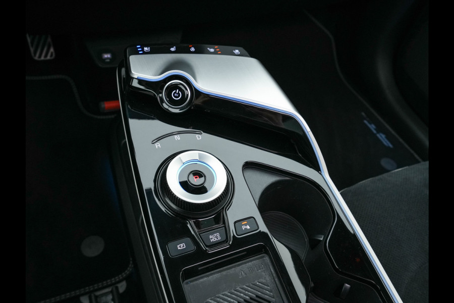 Kia Ev6 GT-Line 77.4 kWh (3-Fase-11kW) {SOH-100%} (INCL-BTW) Aut. *HEATPUMP | PANO | HEAD-UP | LEATHER-ALCANTARA | ADAPTIVE-CRUISE | DIGI-COCKPIT | MERIDIAN-AUDIO | MEMORYPACK | FULL-LED | KEYLESS | TOPVIEW | DAB | BLINDSPOT | NAVI-FULLMAP |