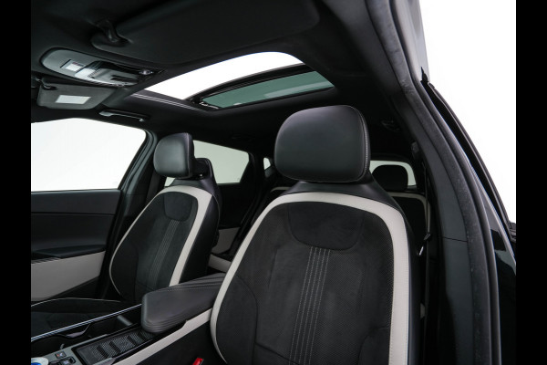 Kia Ev6 GT-Line 77.4 kWh (3-Fase-11kW) {SOH-100%} (INCL-BTW) Aut. *HEATPUMP | PANO | HEAD-UP | LEATHER-ALCANTARA | ADAPTIVE-CRUISE | DIGI-COCKPIT | MERIDIAN-AUDIO | MEMORYPACK | FULL-LED | KEYLESS | TOPVIEW | DAB | BLINDSPOT | NAVI-FULLMAP |