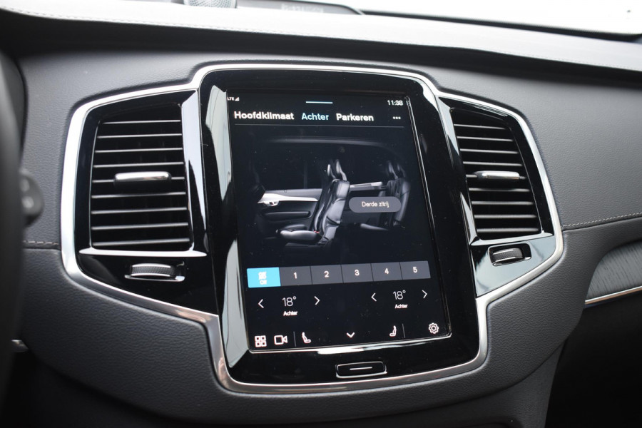 Volvo XC90 T8 455PK Recharge AWD Ultimate Bright / Luchtvering / Bowers & Wilkins / Schuif-kanteldak / 360 Camera / Head Up Display / Nappaleder met ventilatie / Massagefunctie / Gelamineerde zijruiten / 22'' Velgen / Trekhaak /  Stoelverwarming / Stuurverwarming