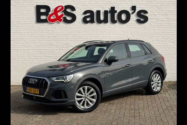 Audi Q3 35 TFSI S Line Pro Line Climate control Cruise LED Stoelverwarming Apple / Android Navi PDC voor/achter