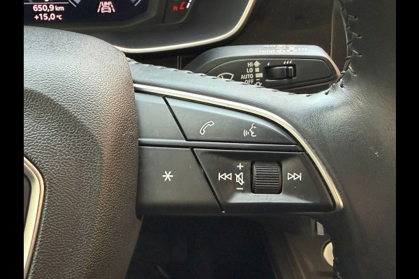 Audi Q3 35 TFSI S Line Pro Line Climate control Cruise LED Stoelverwarming Apple / Android Navi PDC voor/achter