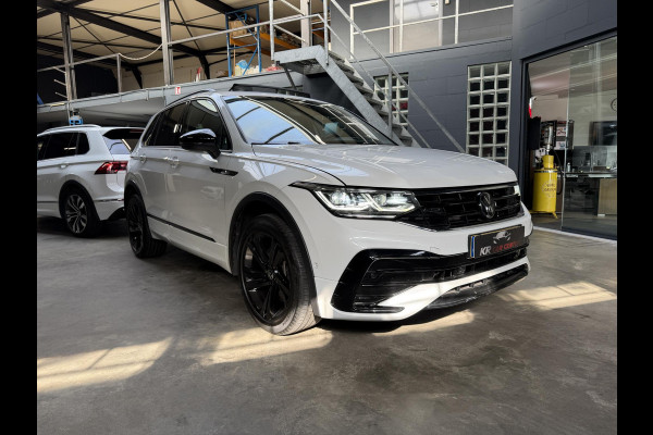Volkswagen Tiguan 2.0 TSI 4Motion 3x R-line PANO-HUD-IQ LED-22''
