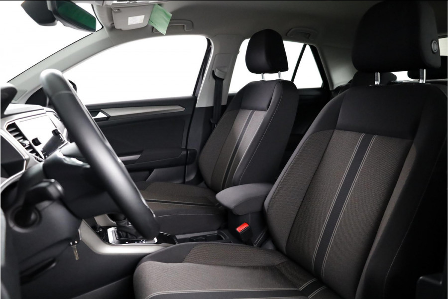 Volkswagen T-Roc 1.5 TSI Style 150 pk Automaat (DSG) | Verlengde garantie | Navigatie | Parkeersensoren | Adaptieve cruise control