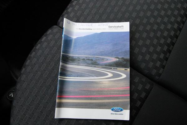 Ford Transit Connect 1.5 EcoBlue L2 Trend / Camera / Trekhaak / Sync 3 / 3 zits