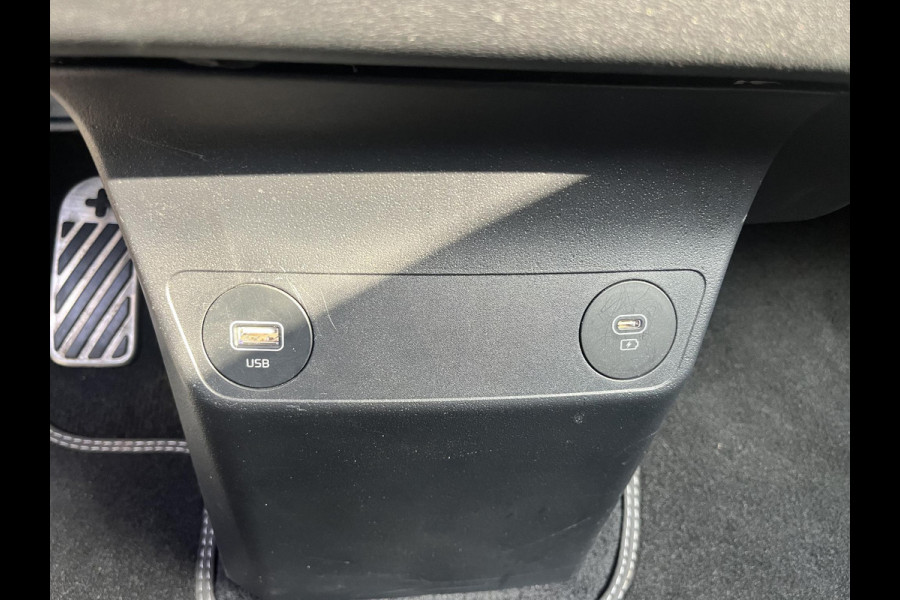 Kia Ev6 Plus 77.4 kWh Stoelverwarming -verkoeling | Parkeersensoren | Camera | Dodehoek detectie