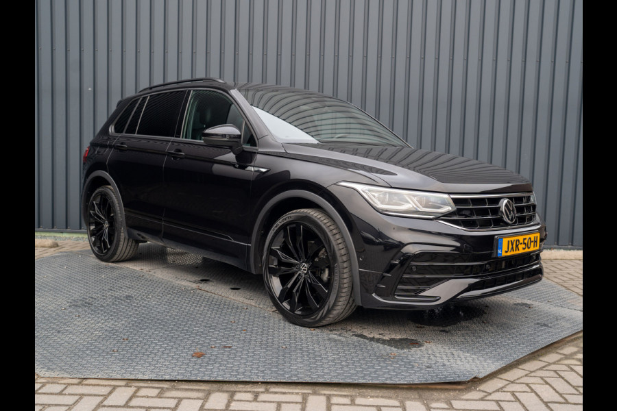 Volkswagen Tiguan 1.5 TSI R-Line Business+ | Trekhaak wegkl. | Elk. A-klep | Side Assist | 20'' | IQ Light | Prijs Rijklaar!!