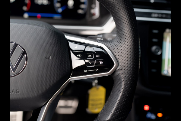 Volkswagen Tiguan 1.5 TSI R-Line Business+ | Trekhaak wegkl. | Elk. A-klep | Side Assist | 20'' | IQ Light | Prijs Rijklaar!!