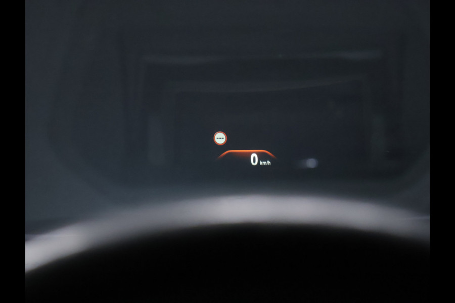 BMW 5 Serie Touring 520i M Sport [SCHUIFKANTELDAK, CRUISE CONTROL, BLUETOOTH TELEFOON, HUD, ACHTERUITRIJCAMERA, PDC V+A, STOELVERWARMING, BMW ADAPTIVE LED, NIEUWSTAAT]