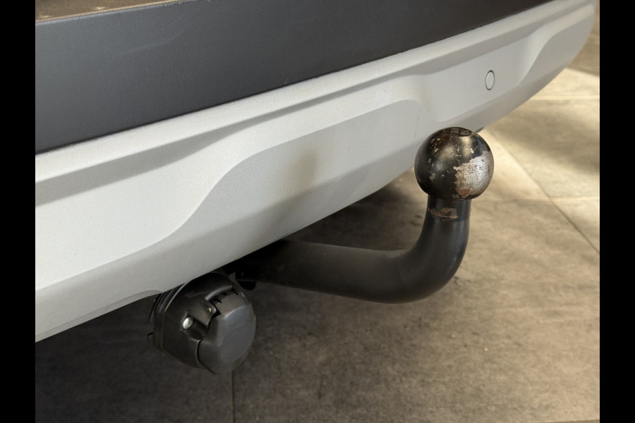 Renault Captur 1.3 TCe 130 Intens Navi PDC Camera Climate 17''