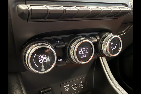 Renault Captur 1.3 TCe 130 Intens Navi PDC Camera Climate 17''