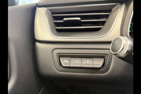 Renault Captur 1.3 TCe 130 Intens Navi PDC Camera Climate 17''