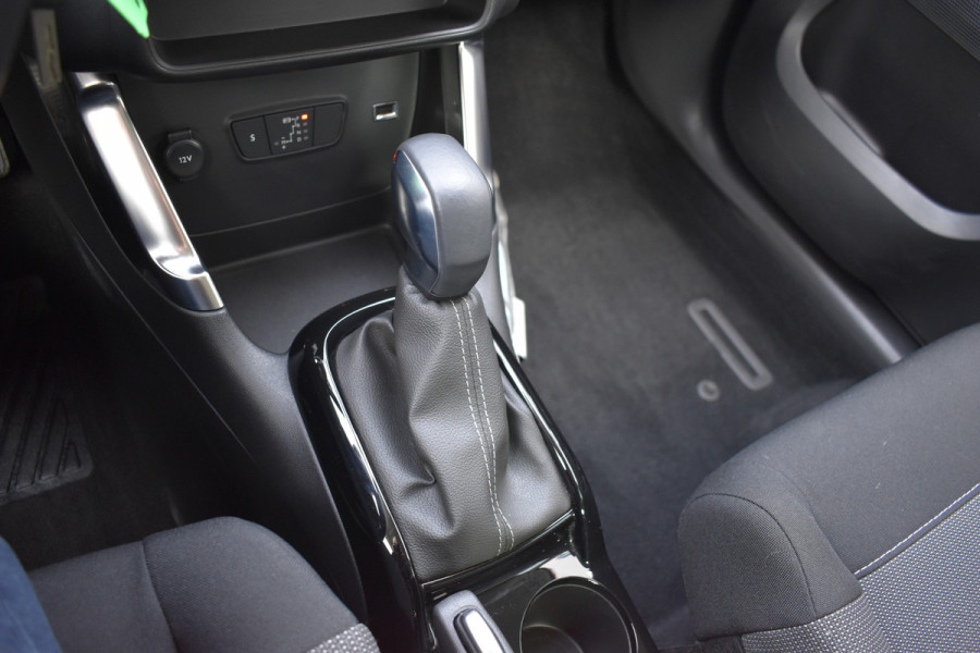 Citroën C3 Aircross 1.2 PureTech Shine Automaat Navigatie