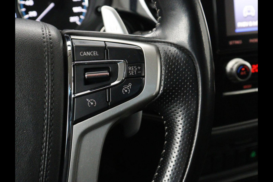 Mitsubishi Outlander 2.4 PHEV Pure | Stoelverwarming | Trekhaak | Camera | Carplay | Keyless | DAB | Cruise control | Bluetooth | Climate control | Plug In