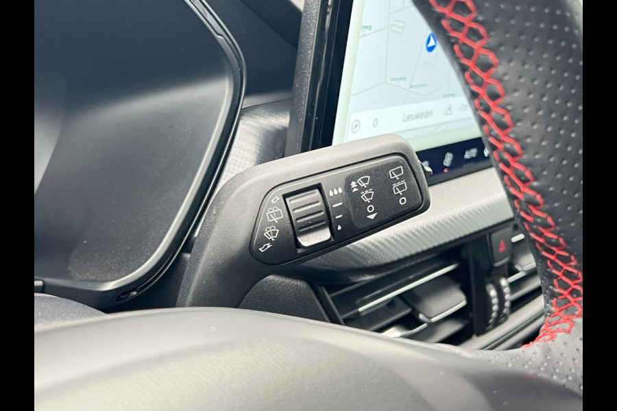 Ford Kuga 2.5 FHEV ST-Line | SCI | 190pk | Geen stekker nodig | Winterpack | Sync 4 Navigatie | Apple Carplay/Android auto | Achteruitrijcamera | All Weatherbanden