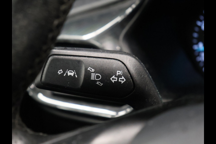Ford Fiesta 1.0 EcoBoost ST-Line [APPLE CARPLAY, ADNROID AUTO, CRUISE CONTROL, LANE ASSIST, PDC ACHTER, AUTOMATISCHE AIRCO, LICHTMETALEN VELGEN, NIEUWSTAAT]