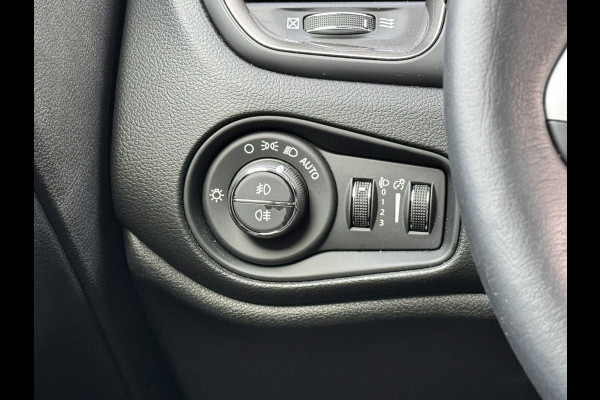 Jeep Renegade 1.5T e-Hybrid S | Automaat | LED | Camera | Carplay/Android | Leder | Navigatie | Stoel en stuurverwarming