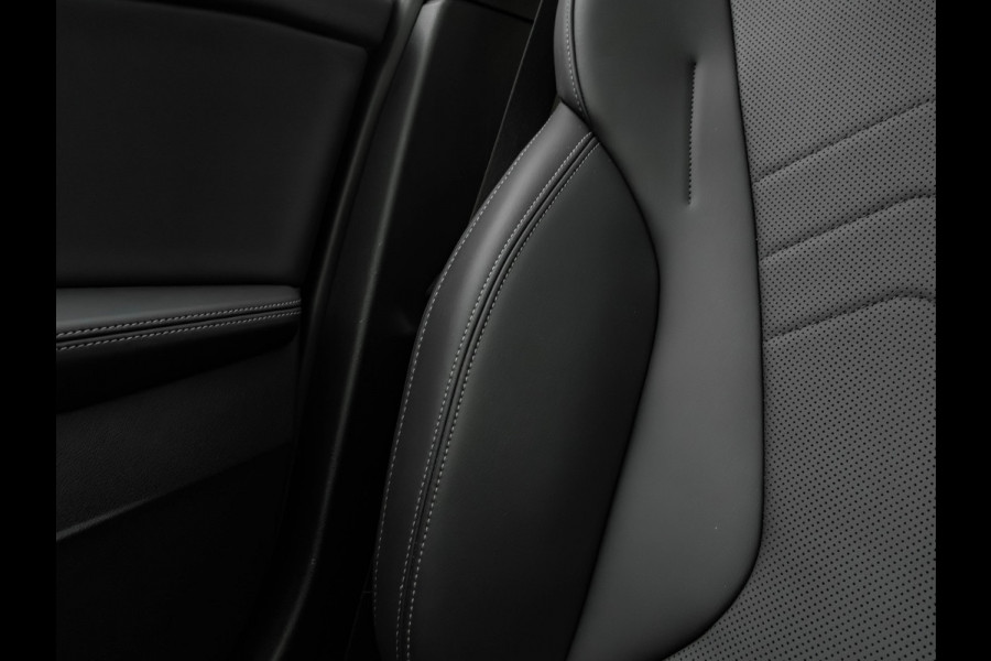 BMW 1-serie M135 xDrive - Pano - Memoryzetel - Harman Kardon