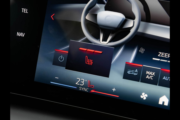 BMW 1-serie M135 xDrive - Pano - Memoryzetel - Harman Kardon